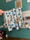 Blueberry Smiles Dog Collar