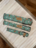 Mini Christmas Chickens Dog Collar