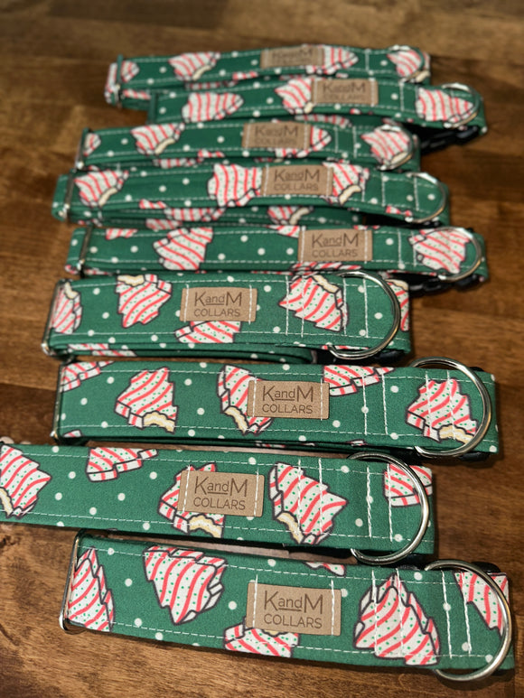 Christmas Tree Cake Dog Collar