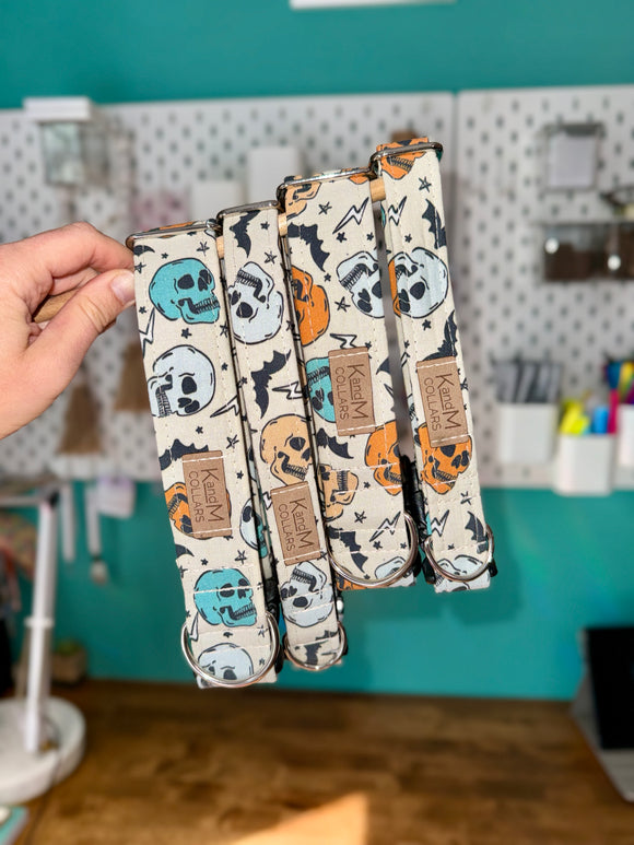 Neutral Skulls Dog Collar