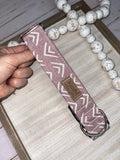 Mauve Mud Cloth Arrows Dog Collar